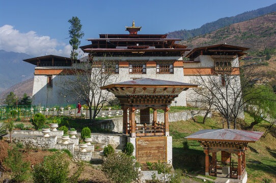 SEMTOKHA DZONG